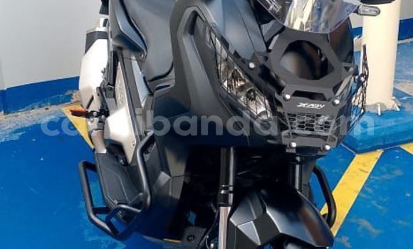 Buy Used Honda X-ADV Beige Bike in Kampala in Uganda