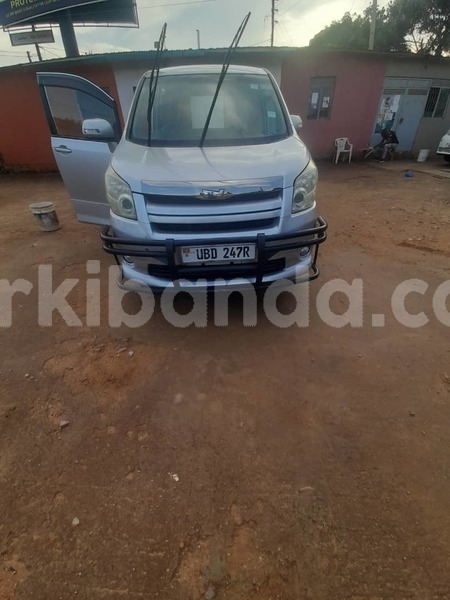 Big with watermark toyota noah uganda kampala 24841