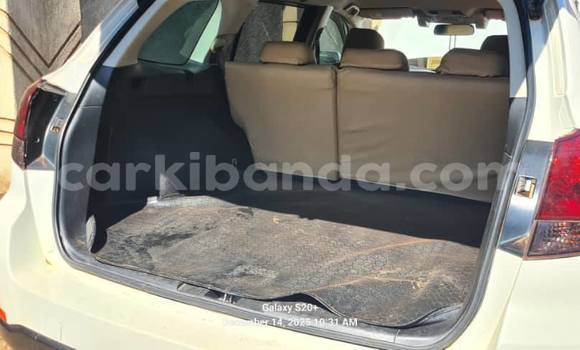 Buy Used Subaru Outback White Car in Kampala in Uganda Buy Used Subaru Outback White Car in Kampala in Uganda