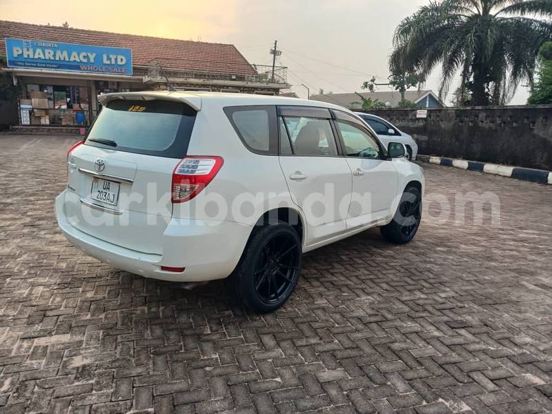 Big with watermark toyota vanguard uganda kampala 24858