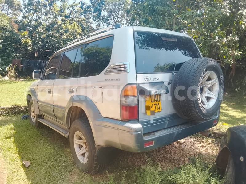 Big with watermark toyota land cruiser prado uganda kampala 24882