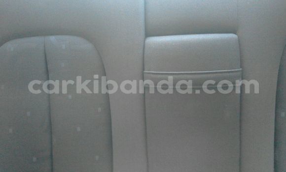 Gura Yakoze Mercedes-Benz C250 coupe Silver Imodoka i Kampala mu Uganda Gura Yakoze Mercedes-Benz C250 coupe Silver Imodoka i Kampala mu Uganda