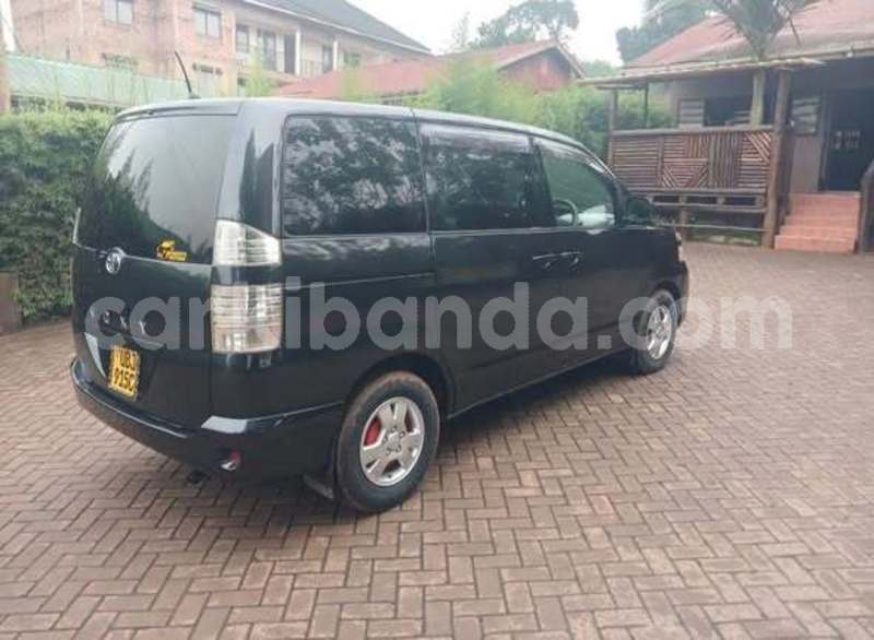 Big with watermark nissan note uganda kampala 24893
