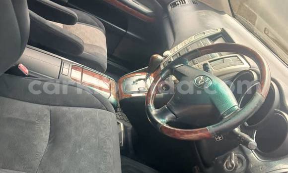 Buy Used Toyota Harrier Black Car in Kampala in Uganda Buy Used Toyota Harrier Black Car in Kampala in Uganda