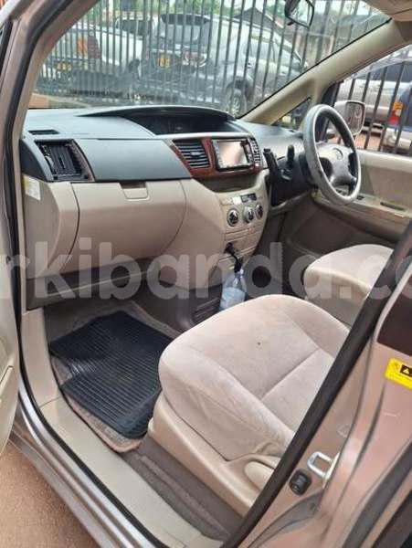 Big with watermark toyota noah uganda kampala 24907