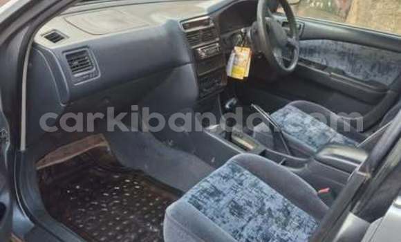 Gura Yakoze Toyota Premio Other Imodoka i Kampala mu Uganda Gura Yakoze Toyota Premio Other Imodoka i Kampala mu Uganda