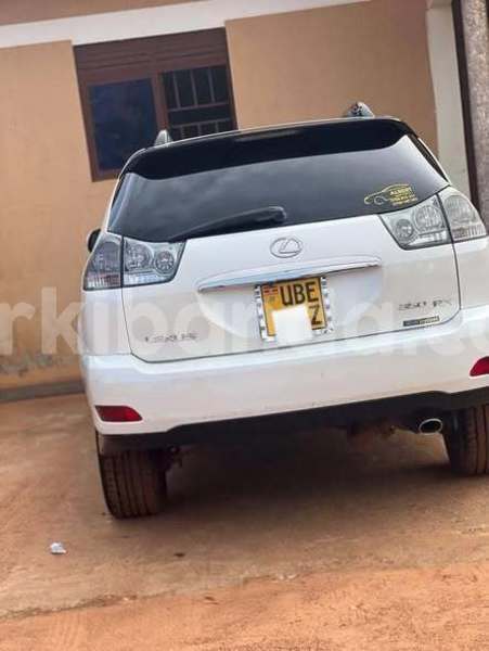 Big with watermark toyota harrier uganda kampala 24912