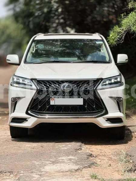 Big with watermark lexus gs uganda kampala 24918