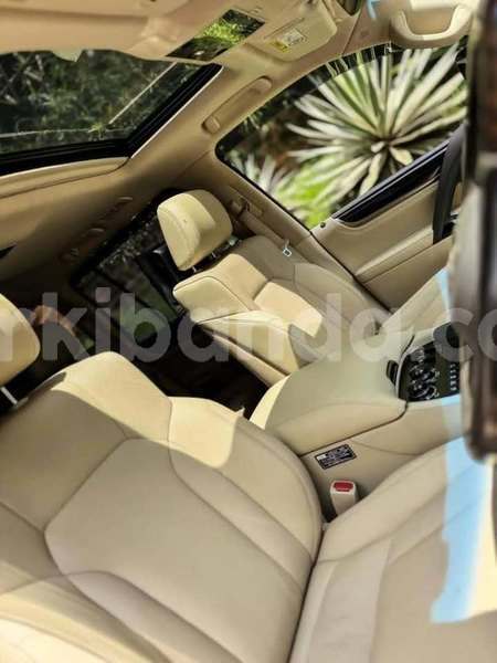 Big with watermark lexus gs uganda kampala 24918