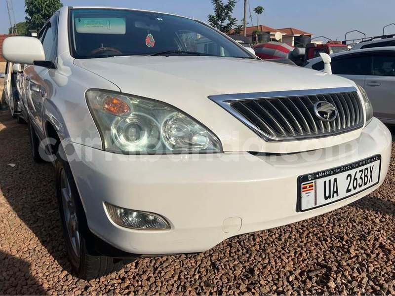 Big with watermark toyota harrier uganda kampala 24923