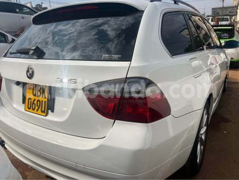 Big with watermark bmw 1 series uganda kampala 24924