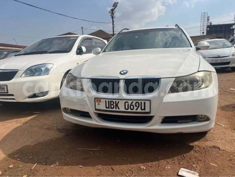 Big with watermark bmw 1 series uganda kampala 24924