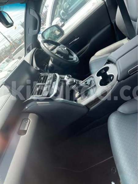 Big with watermark toyota land cruiser uganda kampala 24931