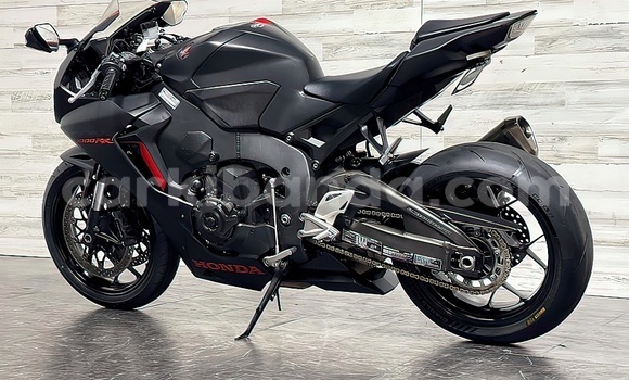 Buy Used Honda CBR Black Bike in Amudat in Northern Buy Used Honda CBR Black Bike in Amudat in Northern