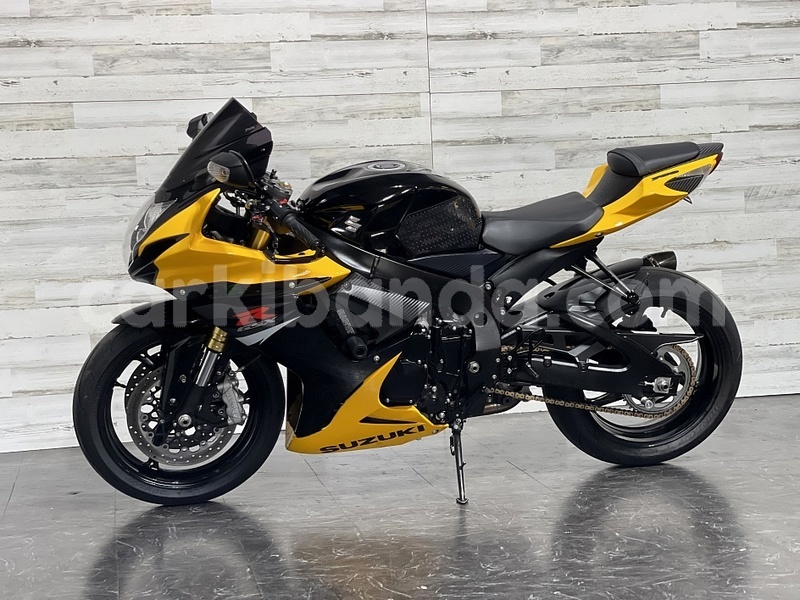 Big with watermark suzuki gsx s uganda kampala 24939