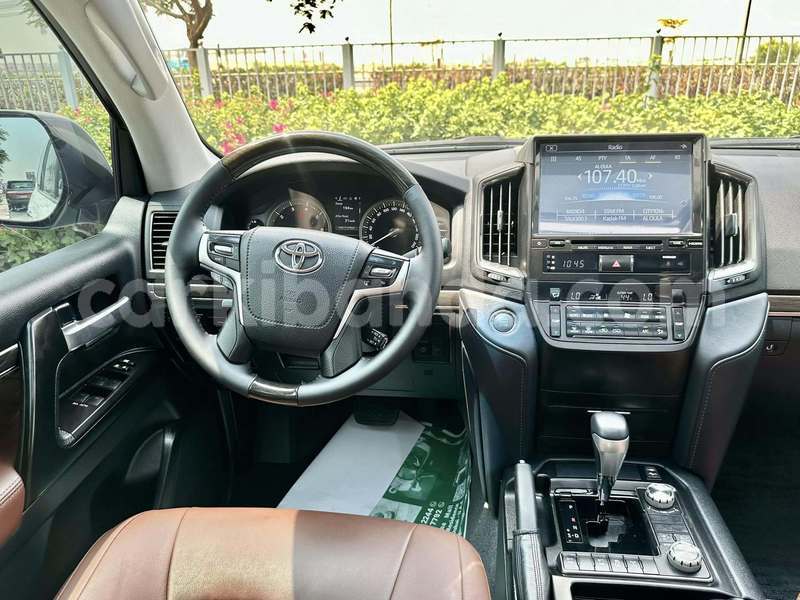 Big with watermark toyota land cruiser uganda hoima 24950