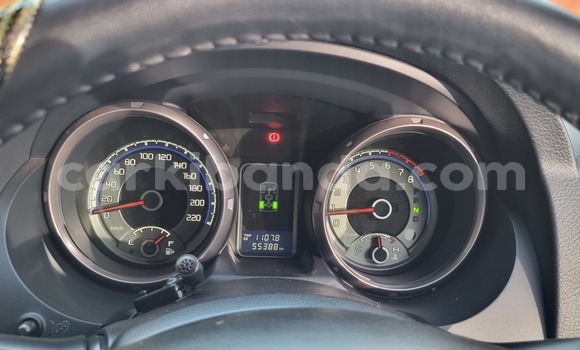 Nunua Ilio tumika Mitsubishi Pajero Nyeupe Gari ndani ya Kampala nchini Uganda Nunua Ilio tumika Mitsubishi Pajero Nyeupe Gari ndani ya Kampala nchini Uganda