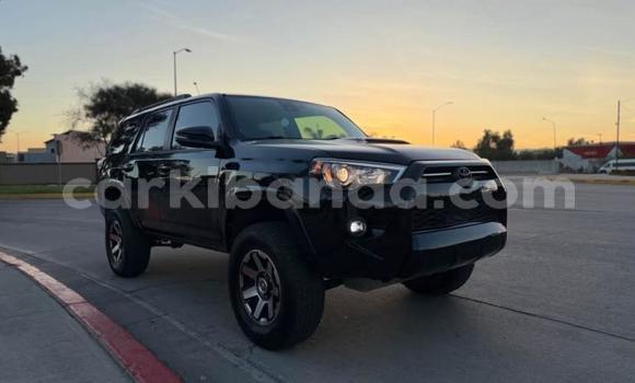 Buy Used Toyota 4Runner Black Car in Kampala in Uganda
