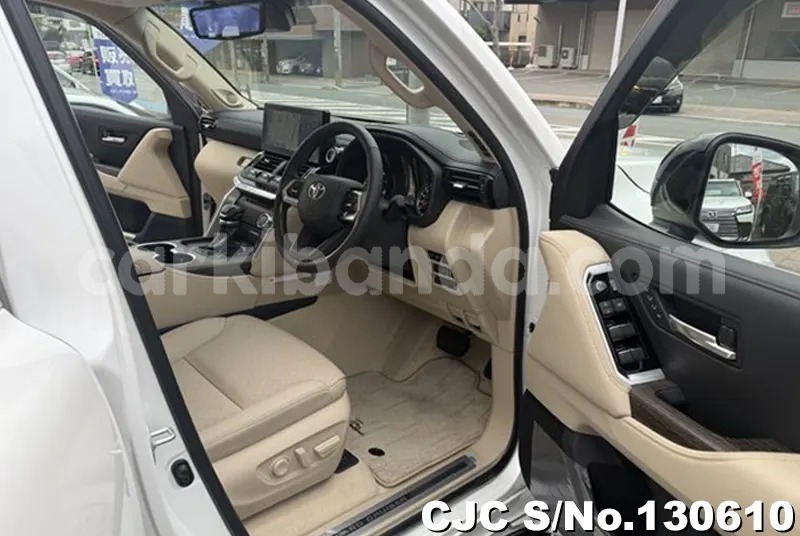 Big with watermark toyota land cruiser uganda kampala 24978