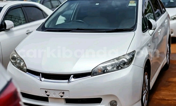 Nunua Ilio tumika Toyota Wish Nyingine Gari ndani ya Kampala nchini Uganda Nunua Ilio tumika Toyota Wish Nyingine Gari ndani ya Kampala nchini Uganda