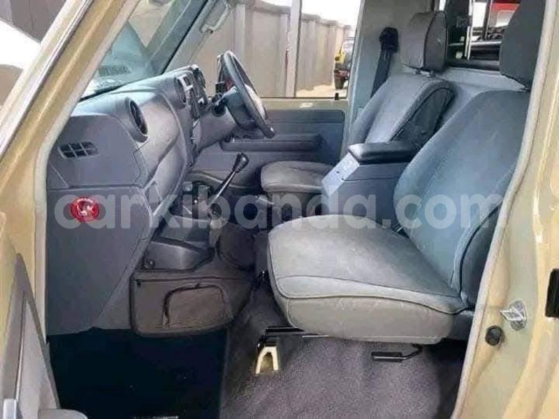 Big with watermark toyota 4runner uganda gulu 24983