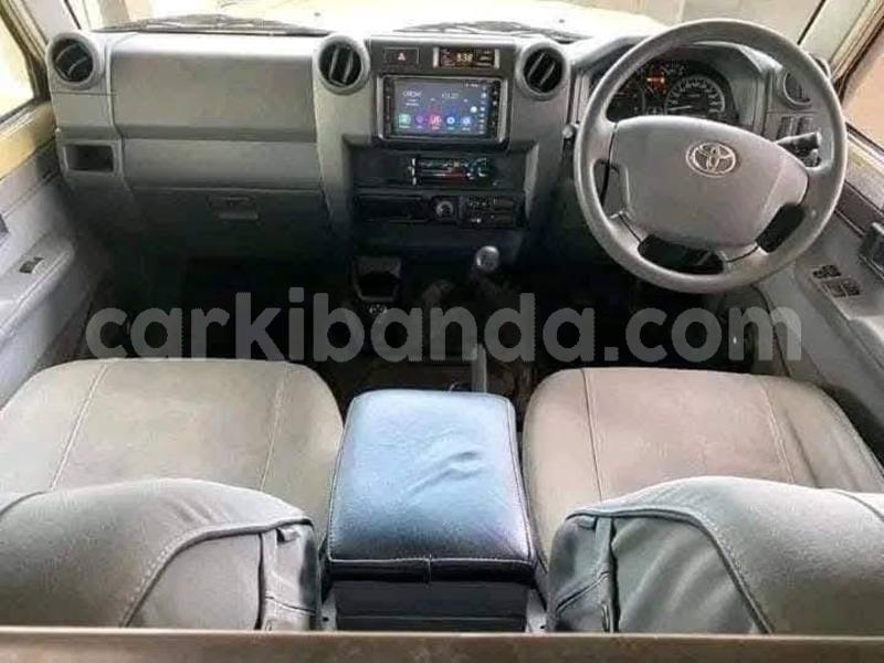 Big with watermark toyota 4runner uganda gulu 24983