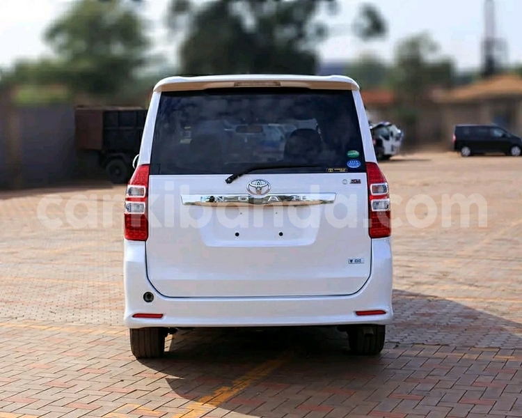 Big with watermark toyota noah uganda kampala 24995