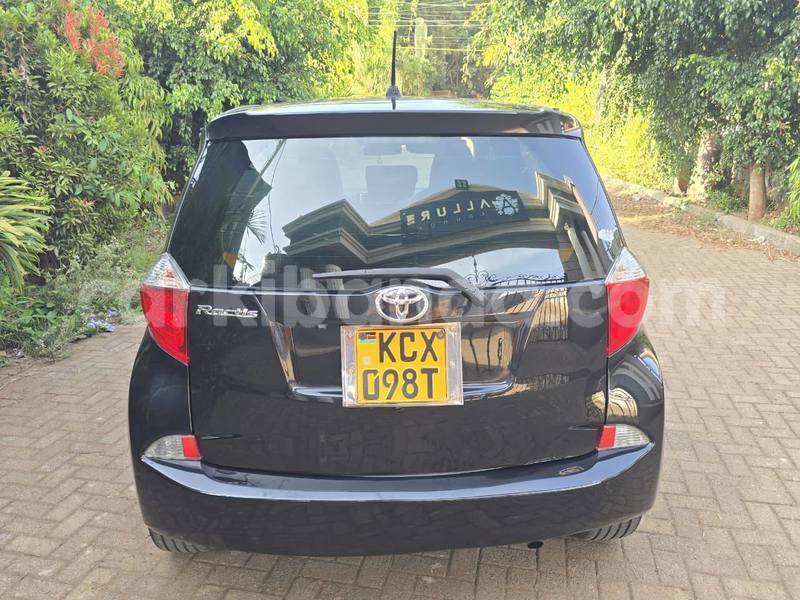 Big with watermark toyota ractis uganda kampala 25001