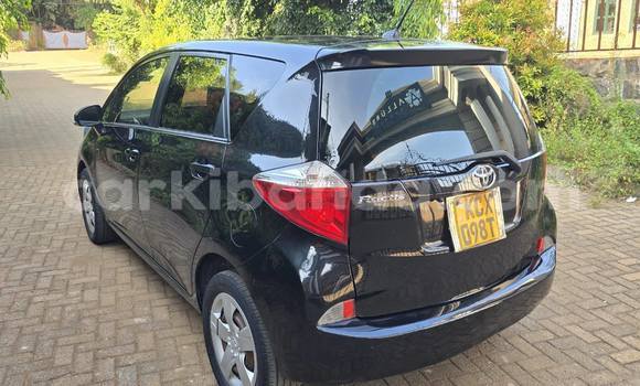 Gura Yakoze Toyota Ractis Black Imodoka i Kampala mu Uganda Gura Yakoze Toyota Ractis Black Imodoka i Kampala mu Uganda