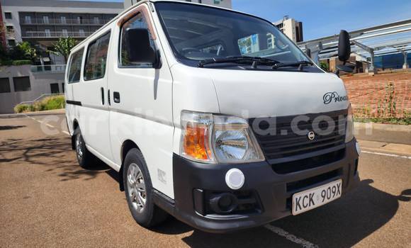 Gura Yakoze Nissan Caravan Other Imodoka i Kampala mu Uganda Gura Yakoze Nissan Caravan Other Imodoka i Kampala mu Uganda
