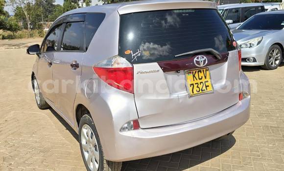 Gura Yakoze Toyota Ractis Other Imodoka i Kampala mu Uganda Gura Yakoze Toyota Ractis Other Imodoka i Kampala mu Uganda