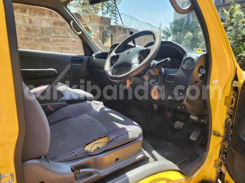 Big with watermark nissan caravan uganda kampala 25008