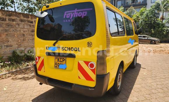 Gura Yakoze Nissan Caravan Other Imodoka i Kampala mu Uganda Gura Yakoze Nissan Caravan Other Imodoka i Kampala mu Uganda