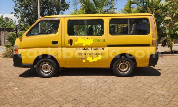 Gura Yakoze Nissan Caravan Other Imodoka i Kampala mu Uganda Gura Yakoze Nissan Caravan Other Imodoka i Kampala mu Uganda