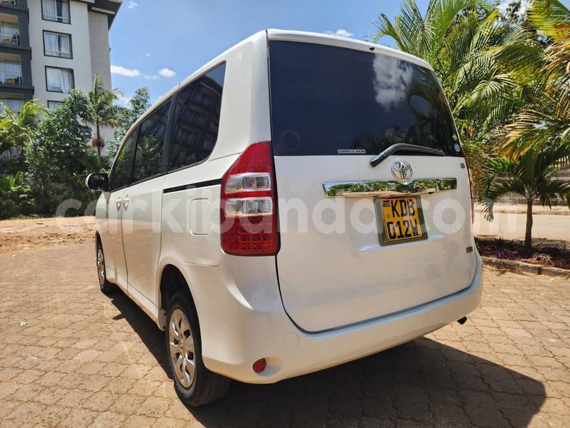 Big with watermark toyota noah uganda kampala 25015