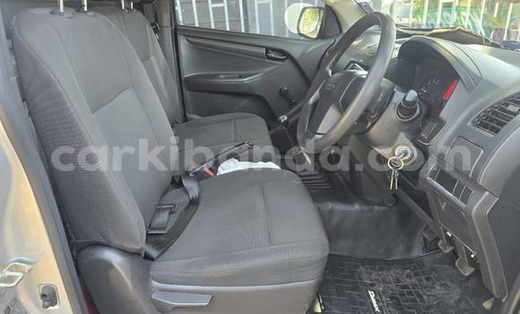 Buy Used Isuzu D–MAX Other Car in Kampala in Uganda Buy Used Isuzu D–MAX Other Car in Kampala in Uganda