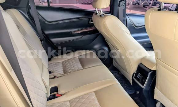 Buy Used Toyota Harrier White Car in Kampala in Uganda Buy Used Toyota Harrier White Car in Kampala in Uganda