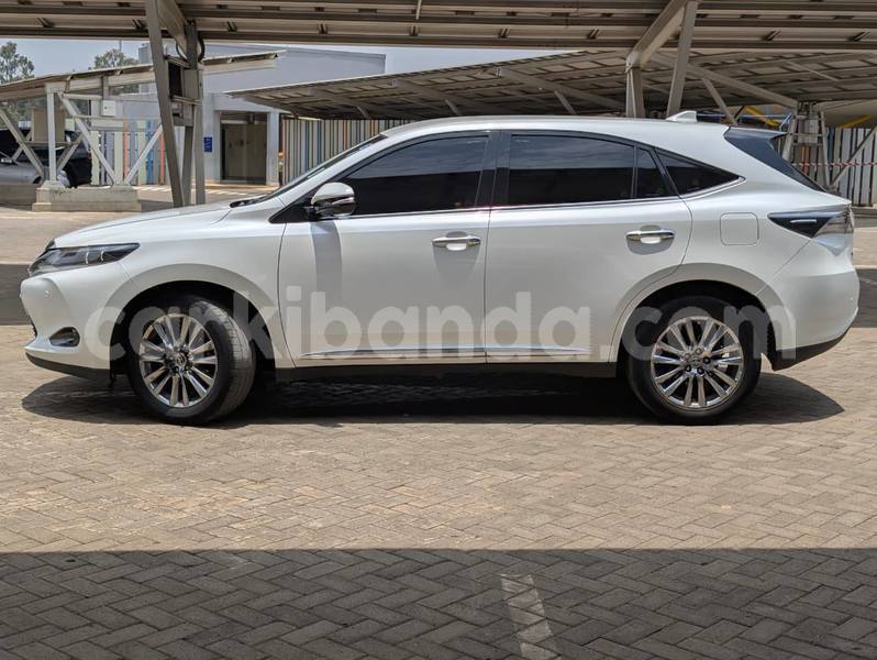 Big with watermark toyota harrier uganda kampala 25041