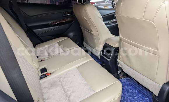 Buy Used Toyota Harrier White Car in Kampala in Uganda Buy Used Toyota Harrier White Car in Kampala in Uganda