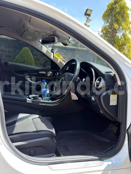 Big with watermark mercedes benz w100 uganda kampala 25042