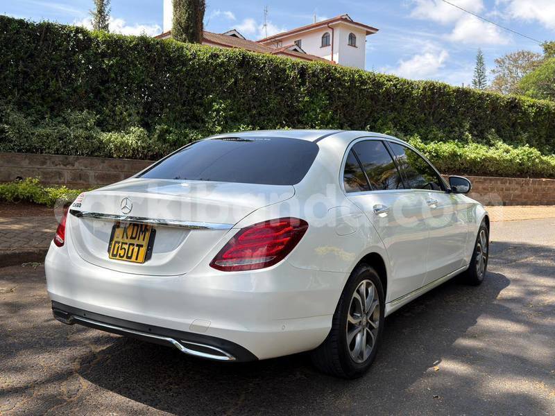 Big with watermark mercedes benz w100 uganda kampala 25042