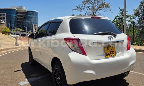 Buy Used Toyota Vitz White Car in Kampala in Uganda Buy Used Toyota Vitz White Car in Kampala in Uganda