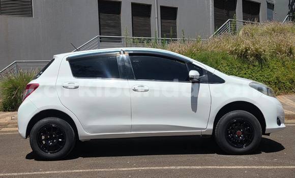 Buy Used Toyota Vitz White Car in Kampala in Uganda Buy Used Toyota Vitz White Car in Kampala in Uganda