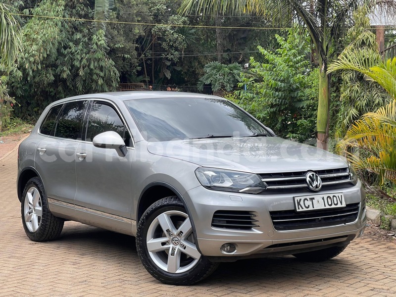 Big with watermark volkswagen touareg uganda kampala 25047