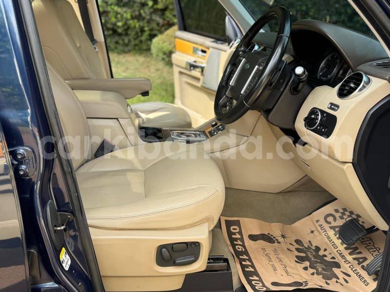Big with watermark land rover discovery uganda kampala 25048