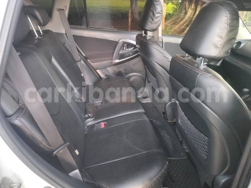 Big with watermark toyota rav4 uganda kampala 25050