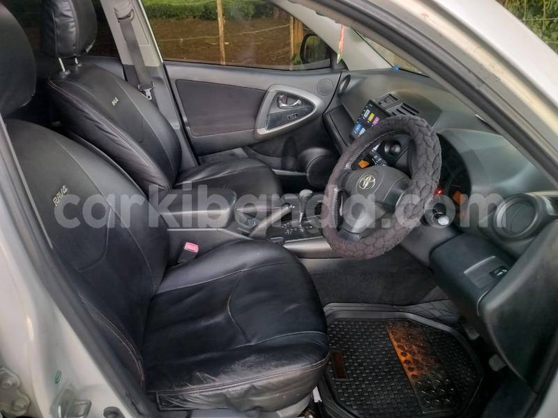 Big with watermark toyota rav4 uganda kampala 25050