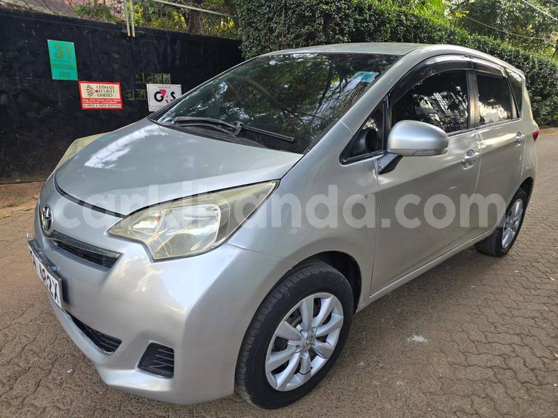 Big with watermark toyota ractis uganda kampala 25051