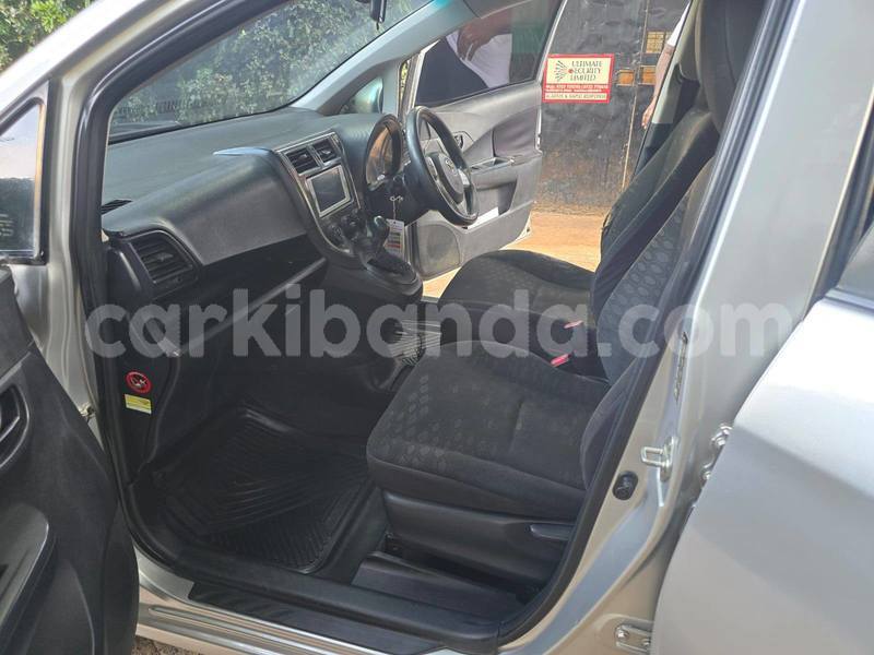 Big with watermark toyota ractis uganda kampala 25051