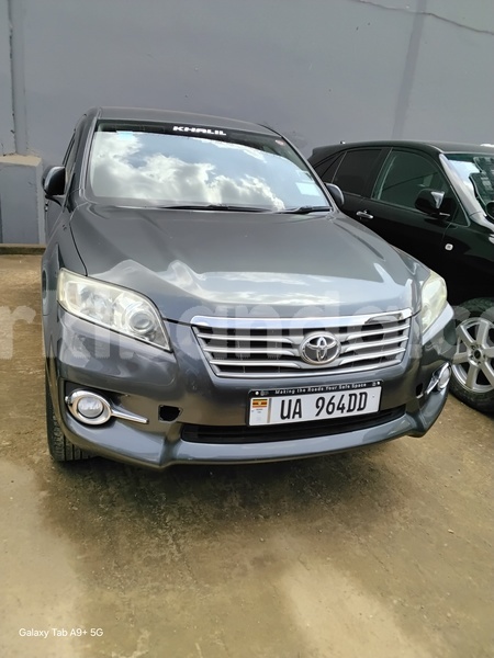 Big with watermark toyota vanguard uganda kampala 25056